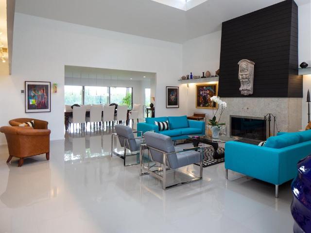 House for sale in Delaware, New Jersey