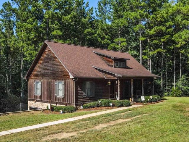 House for sale in Ohatchee, Alabama