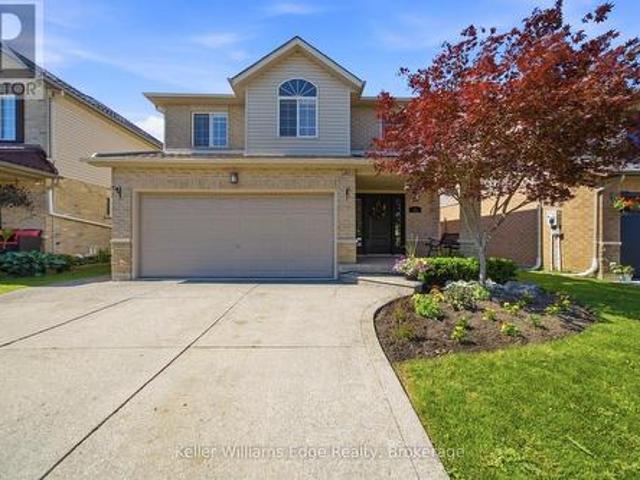 House for sale in Ancaster, Ontario