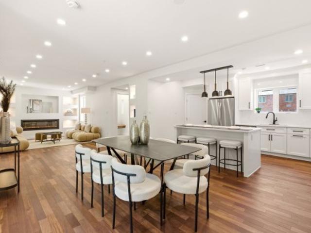 House for sale in Hampstead, Montréal (région administrative)