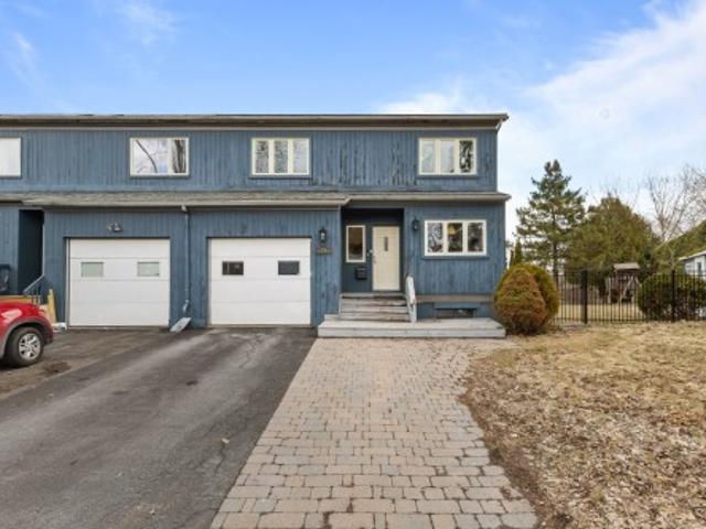 House for sale in Saint-jean-sur-richelieu, Quebec