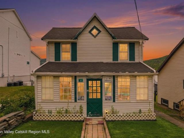House for sale in East Jewett, New York