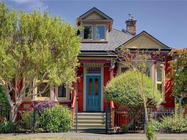 House for sale in Victoria, British Columbia