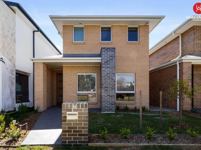 House for rent in Middleton Grange, Sydney