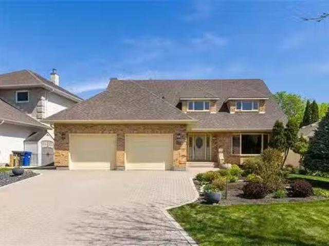 House for sale in East St. Paul, Manitoba