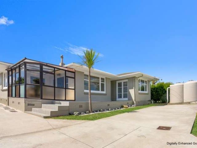 House for sale in Auckland