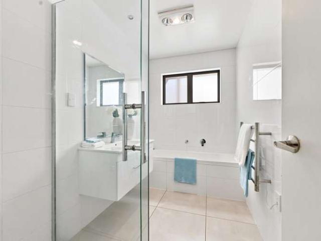 House for sale in Papakura