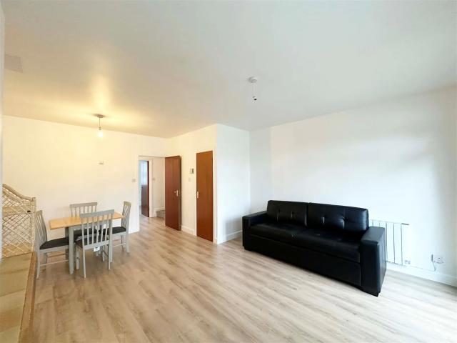 House to rent in Clontarf West A Ward 1986, Dublin