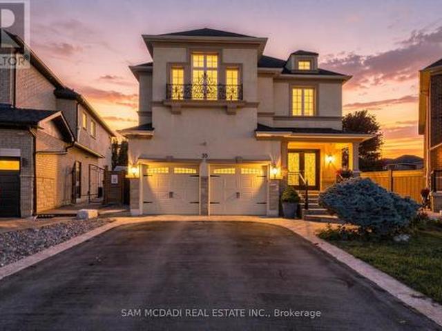 House for sale in Vaughan, Golden Horseshoe