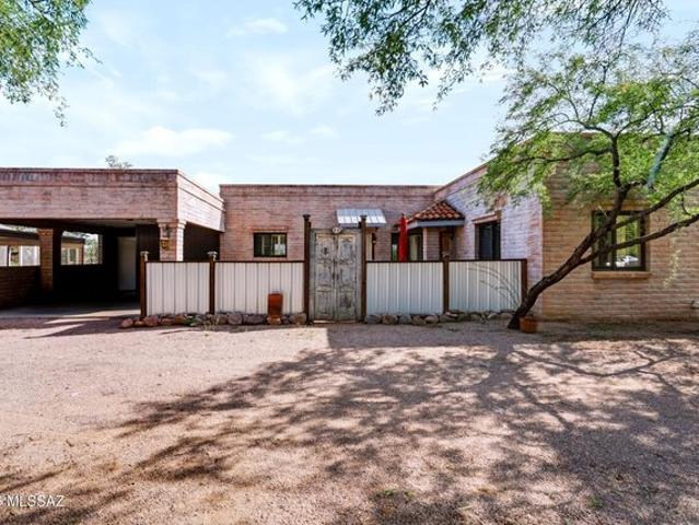 House for sale in Tubac, Santa Cruz County
