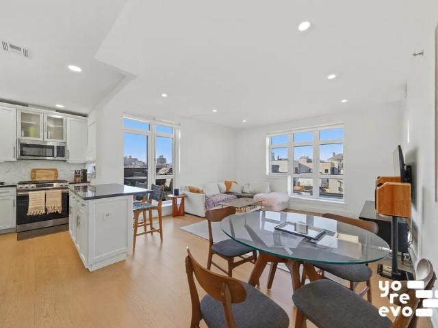 Condo for sale in Arverne, New York