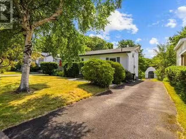 House for sale in Foxtrap, Newfoundland And Labrador