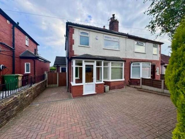 House for rent in Markland Hill, Lee Bank