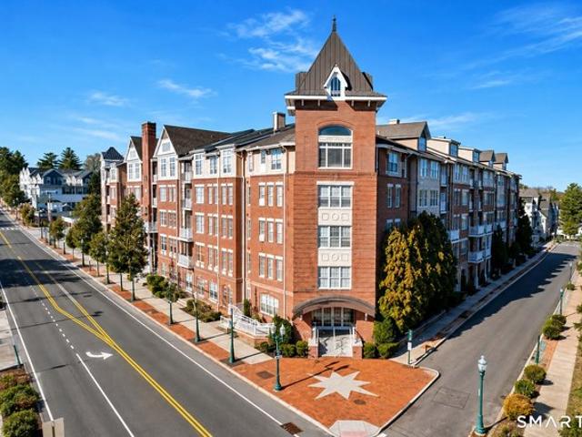 Condo for sale in Cos Cob, Connecticut