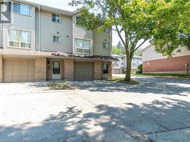 Townhouse for sale in Arva, Ontario