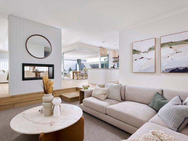 Cottage for sale in North Coogee, City of Cockburn