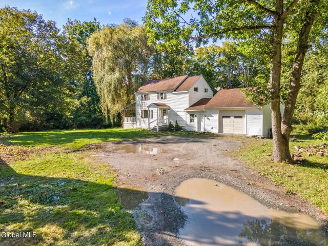 House for sale in Snyders Corner, Town of Poestenkill