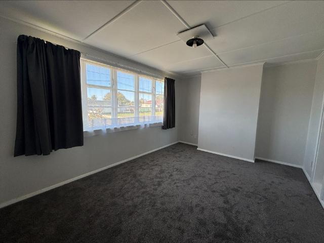 Room for rent in Waverley, Taranaki