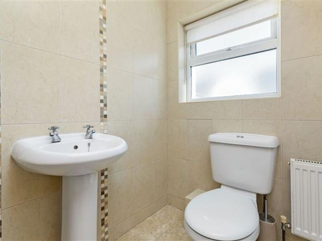 Detached House for sale in Ballymote, Connacht