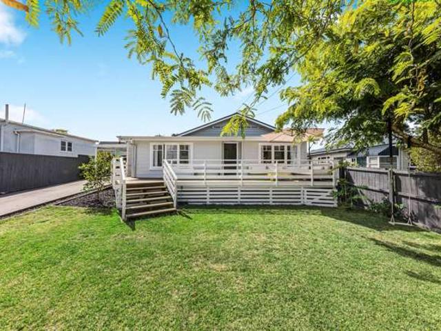House for sale in Balmoral