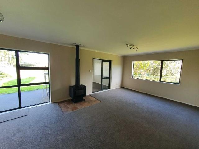 House for rent in Karioitahi, Waikato District
