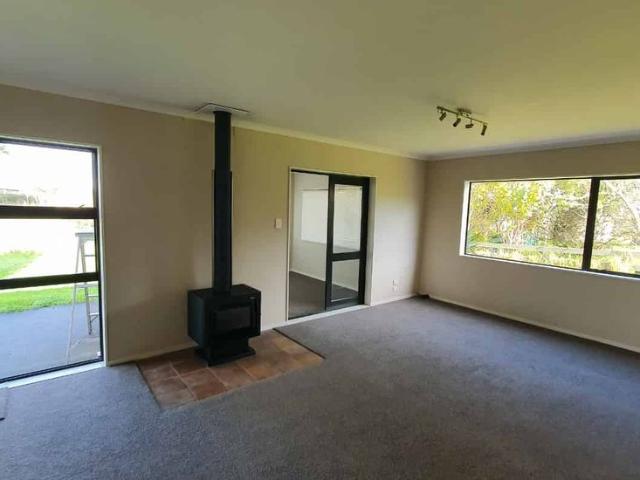 House for rent in Kariotahi, Waikato