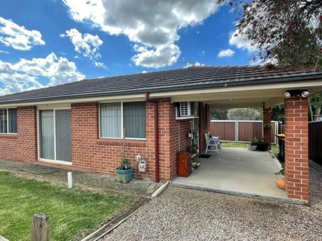 House for rent in Eagle Vale, Sydney