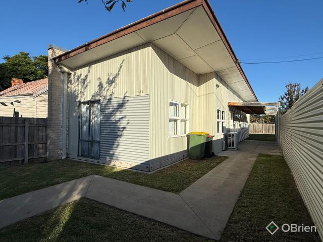 Apartment for rent in Bairnsdale, Victoria