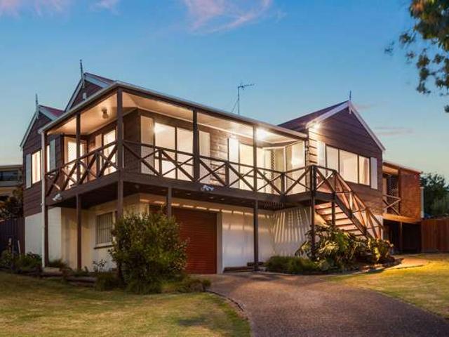House for sale in Wairau Valley