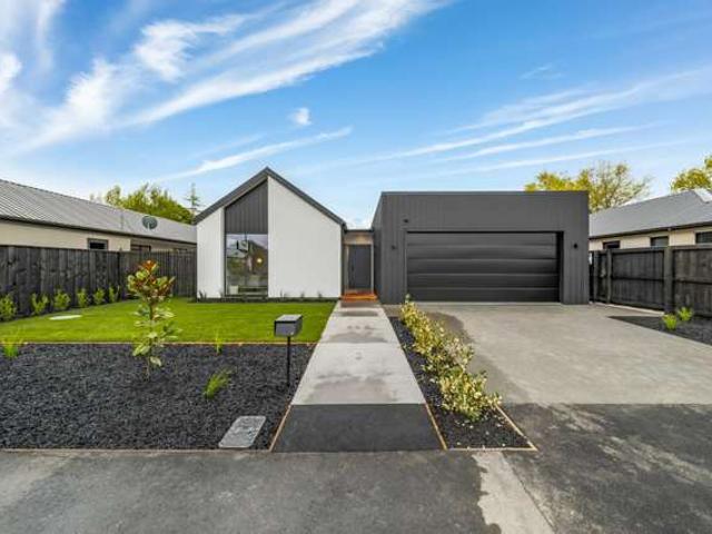 House for sale in Casebrook, Fendalton-Waimari-Harewood Community
