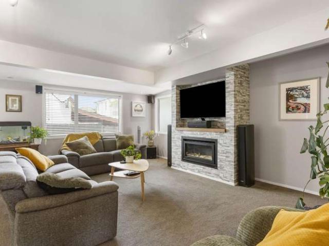 House for sale in Hillersden