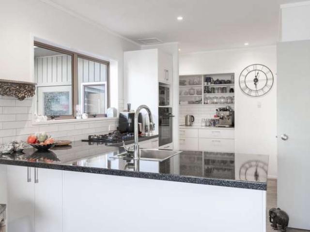 House for sale in Omokoroa, Bay Of Plenty