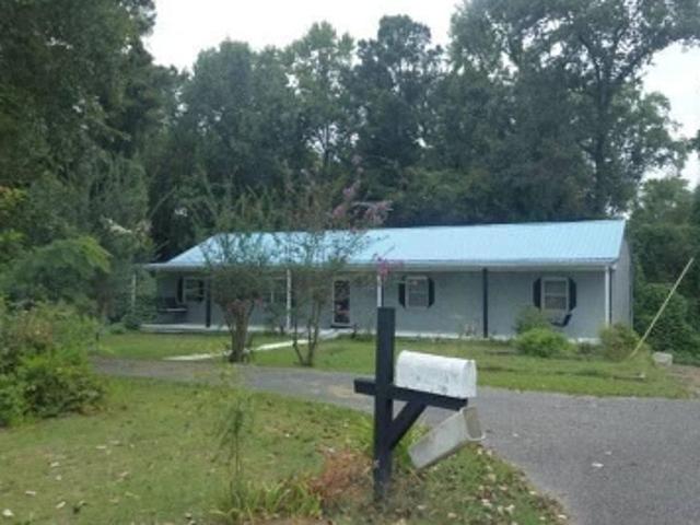 House for sale in Alberta, Alabama