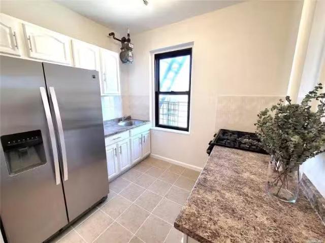 Apartment for rent in Astoria