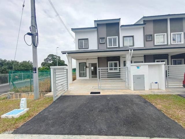 Terraced House for sale in Sepang, Tanjong Sepat