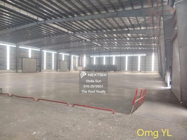 Shop for rent in Country Heights Damansara, Kuala Lumpur