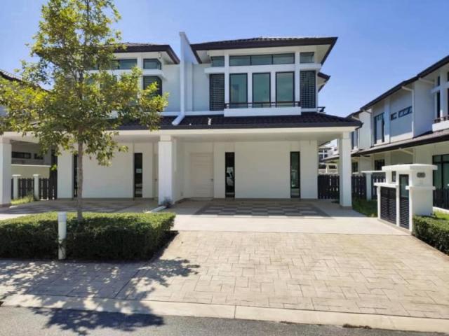 Residential House for sale in Kajang, Langat