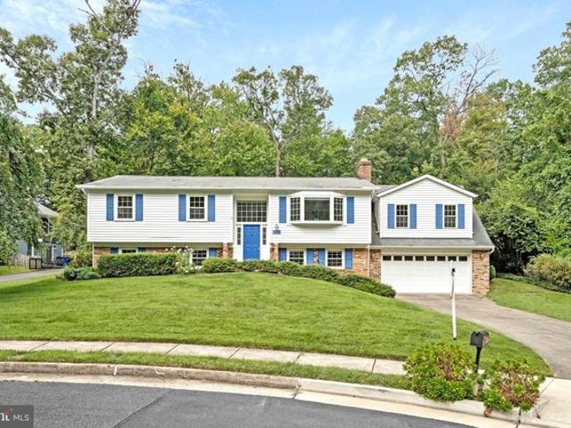 House for sale in Fairchester, Fairfax