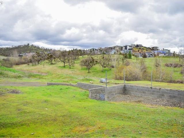 Land for sale in Oregonia
