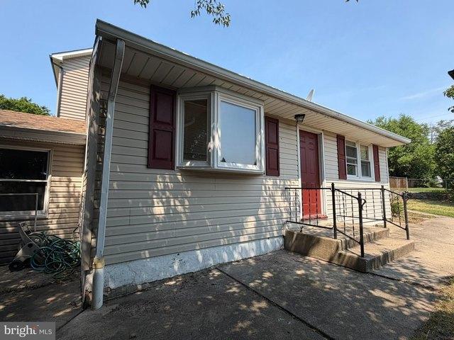 House for sale in Delaware