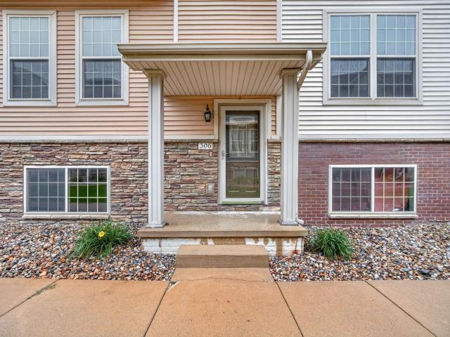 Condo for sale in Grimes, Polk County