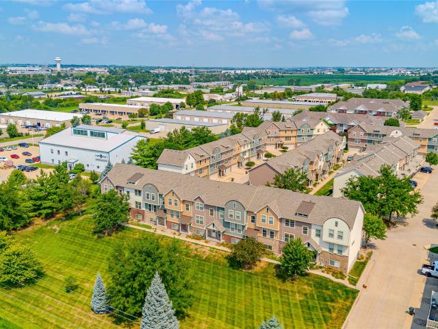 Condo for sale in Grimes, Iowa