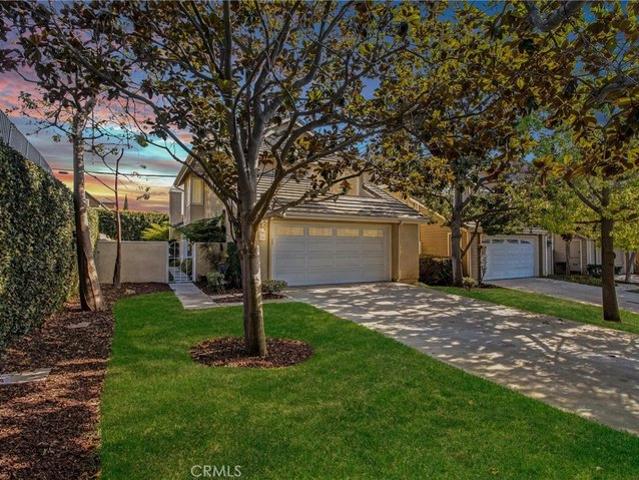 Townhouse for sale in Inglewood, California