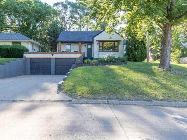 House for sale in Woodbury, Iowa