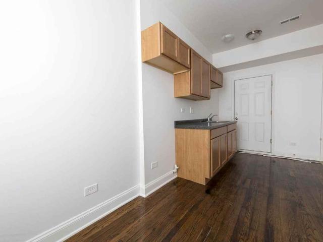 Apartment for rent in Chicago Park, Illinois
