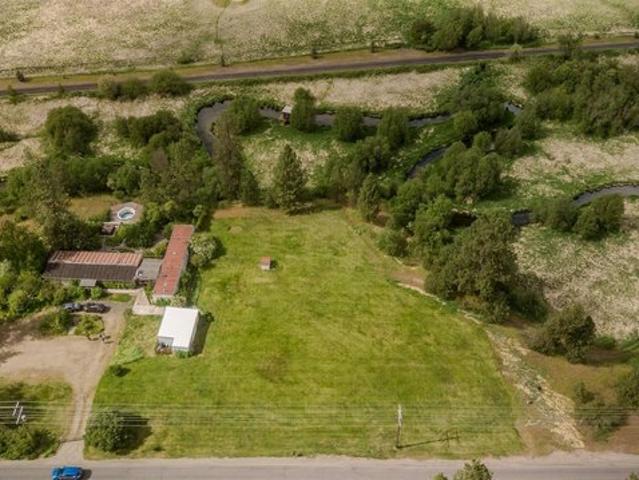 House for sale in Chattaroy, Washington