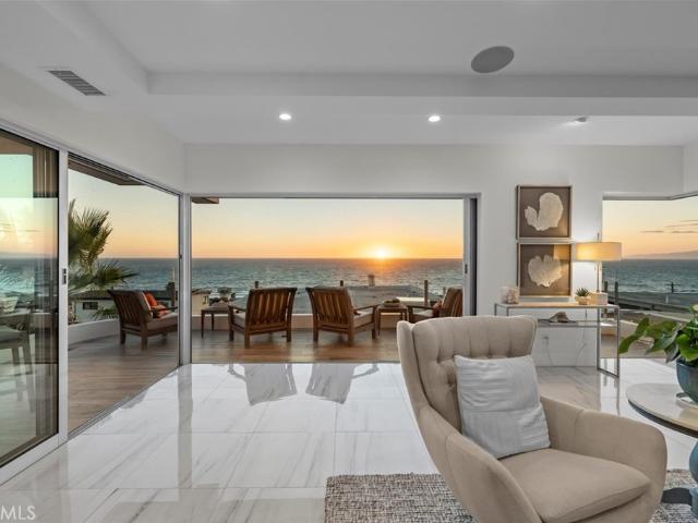Property for sale in Manhattan Beach, California