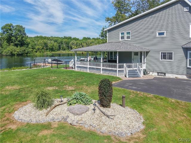 House for sale in Three Rivers, Town of Clay