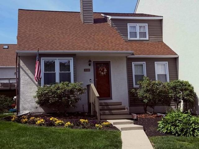 Townhouse for sale in Chester, Pennsylvania
