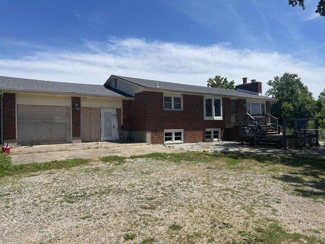 House for sale in Sturgeon, Missouri